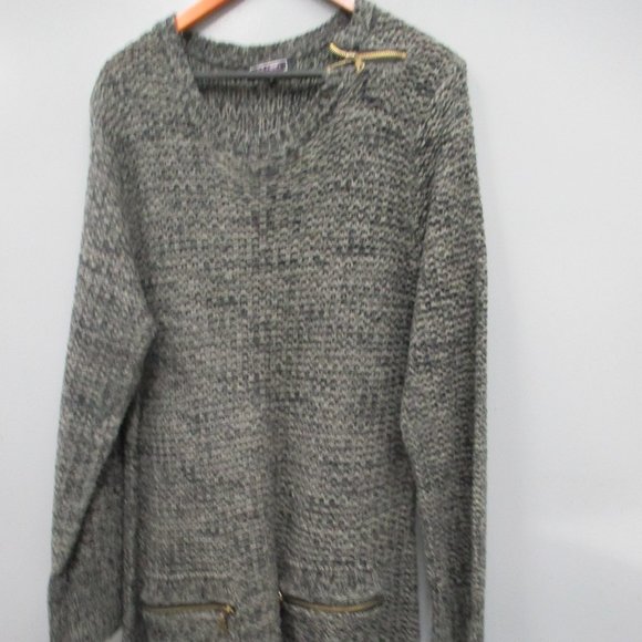 Size 3X Effeci Woman Long Sweater 100% Acrylic Black/Grey Long Sweater - Picture 1 of 13